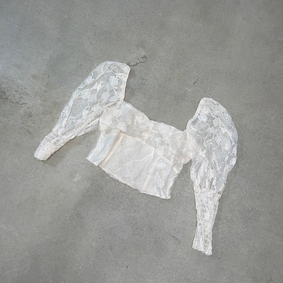 H&M | Lace Crop Floral Ivory Cream - Picture 6 of 9